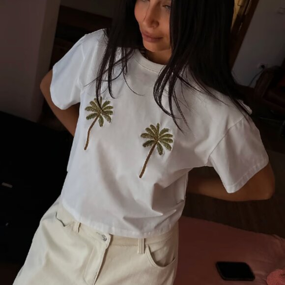 Never Fully Dressed Palm boob shirt - white palm tree t-shirt - Picture 1 of 7